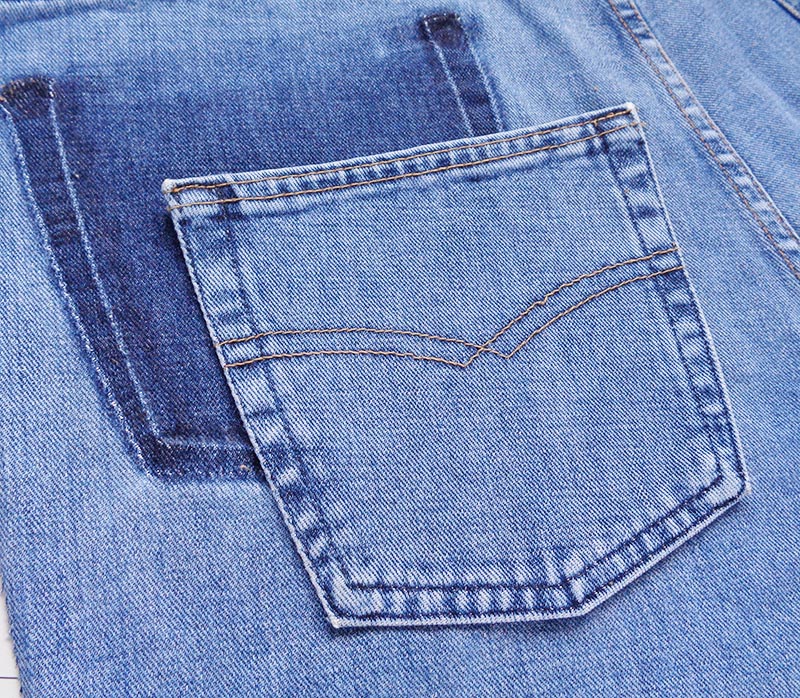 Reusing old jeans' pockets
