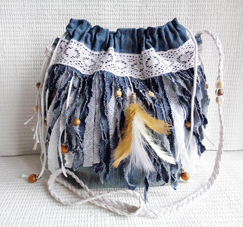 Bohemian Fringed Crochet Bag - Free Purse Pattern with Leather Straps