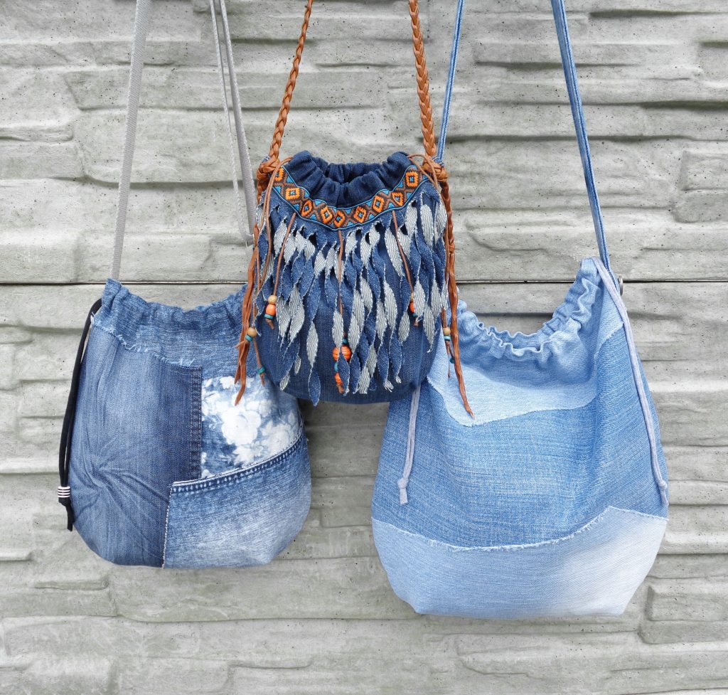 DIY JEANS BOHO CROSSBODY BAG, DIY BAG, BOHO BAG, BAG OUT OF JEANS